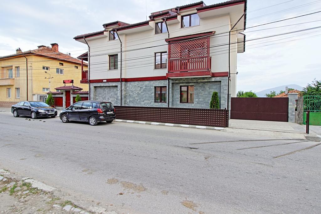 White House Hotel Ogneanovo Exterior foto